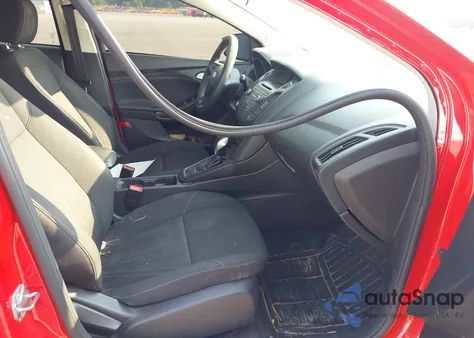 2015 Ford Focus Se из США, поврежденный, VIN 1FADP3K21FL224520